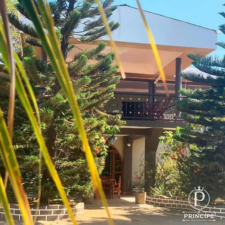 Hotel Restaurante El Principe Рівас Екстер'єр фото
